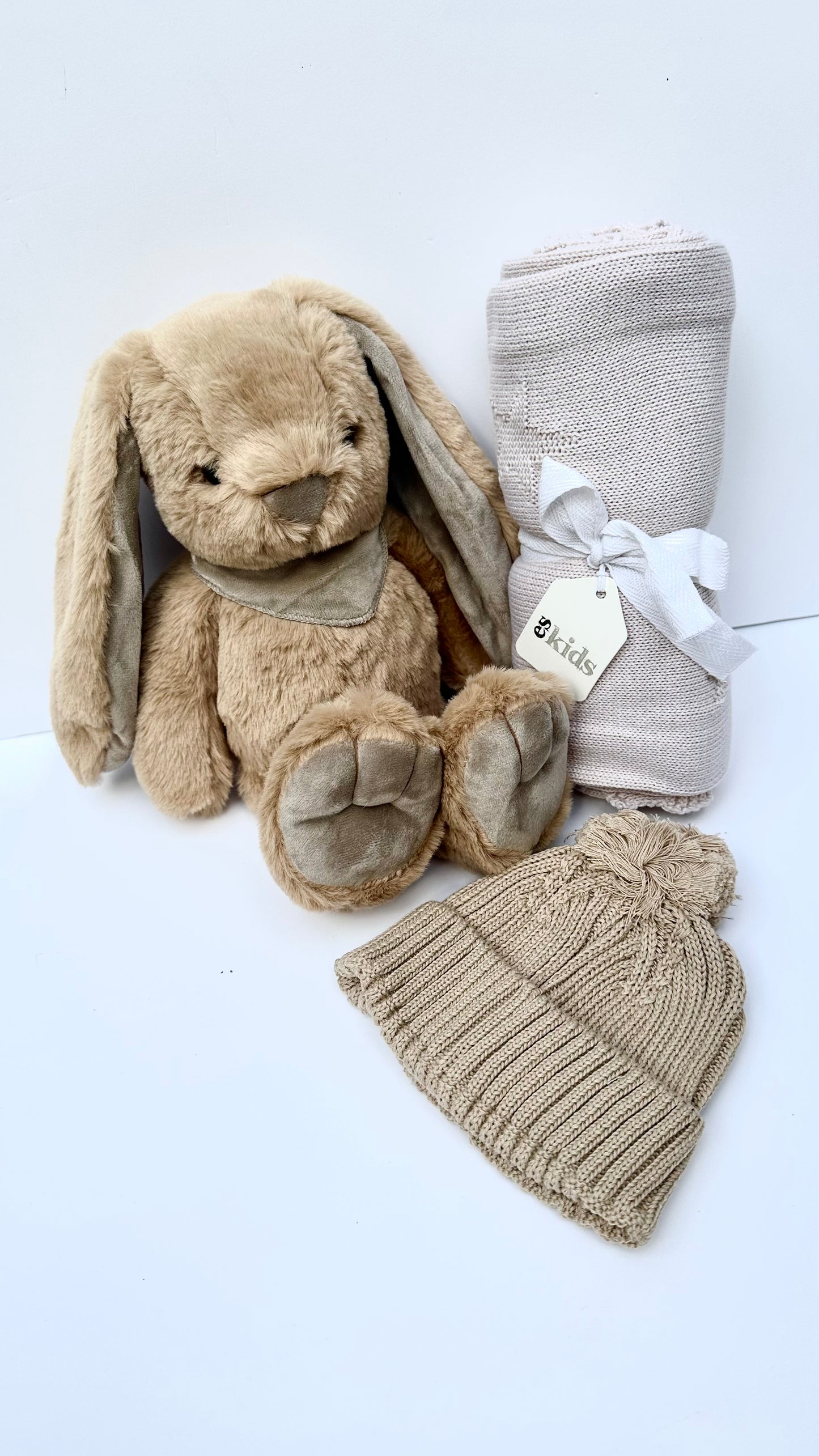 Dion Baby Hamper Neutral