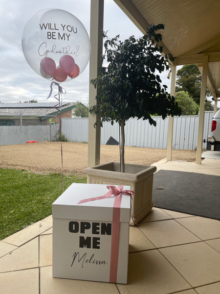 Box'd lid with clear balloon